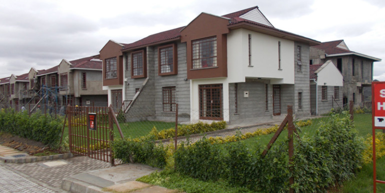 GRACELAND ATHI RIVER3